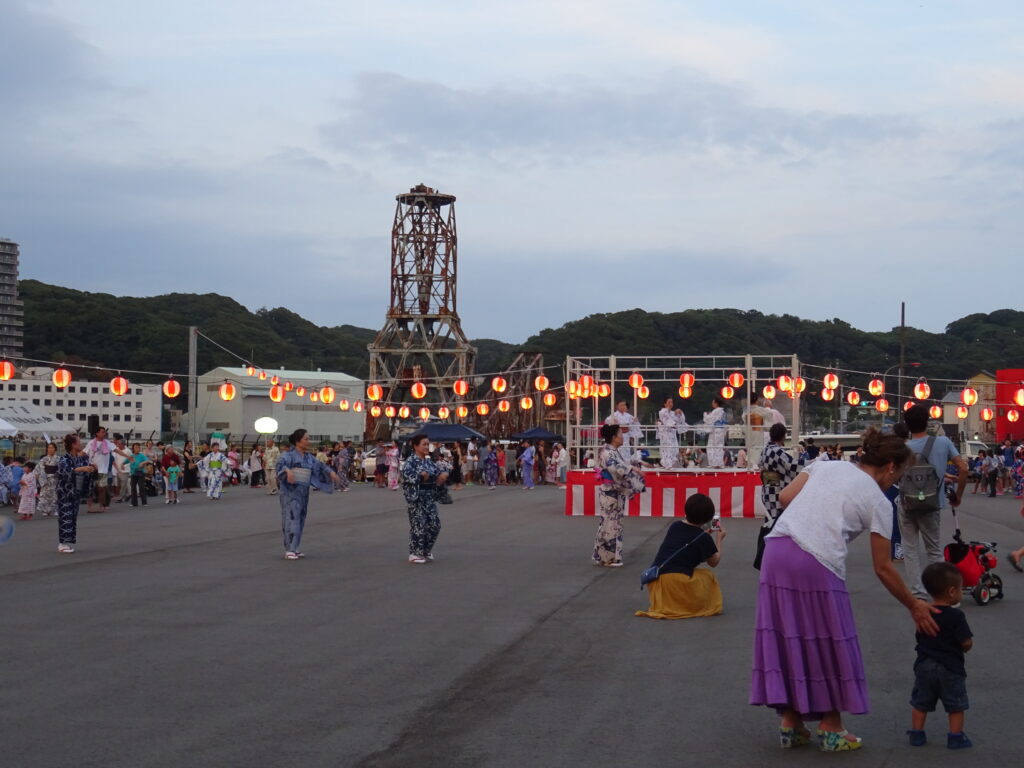 浦賀レンガドック盆踊り