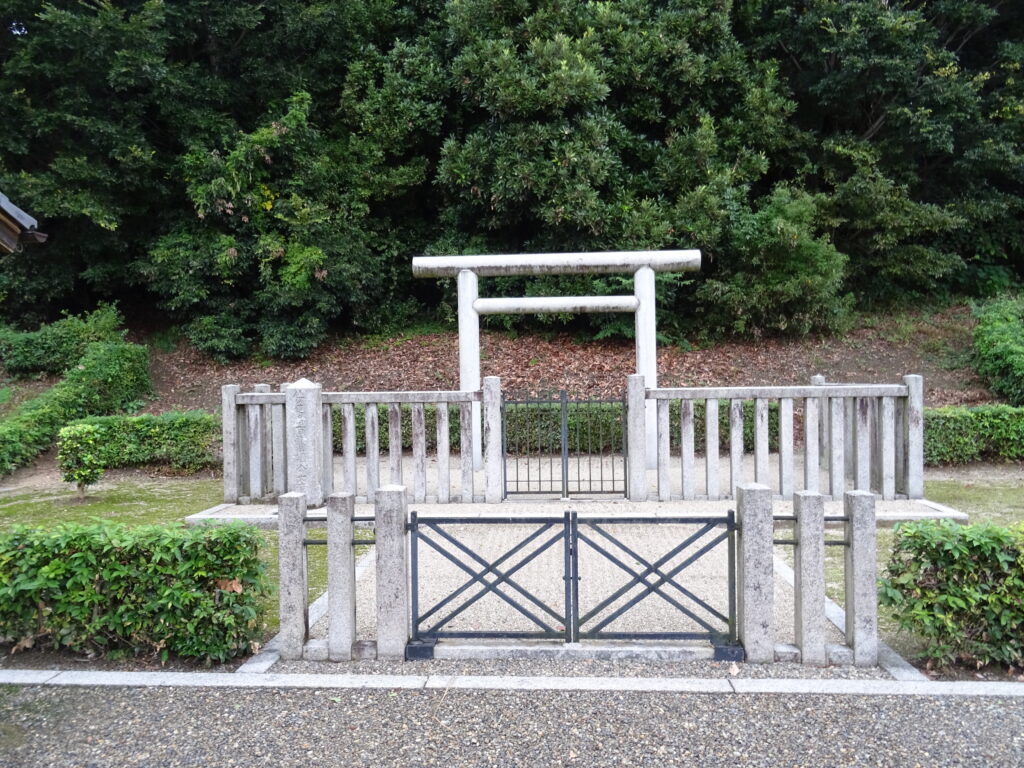 箸墓古墳の拝所