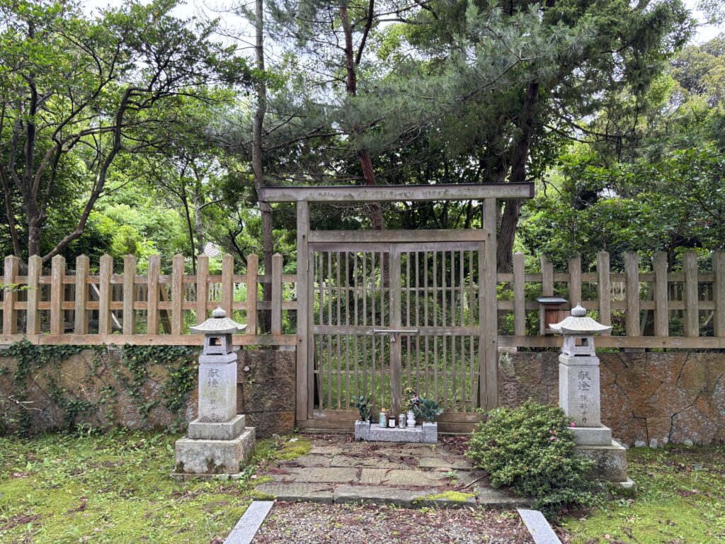 黒木御所の正面
