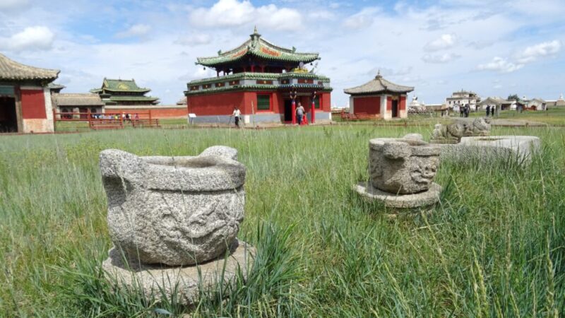 モンゴル帝国の旧都カラコルムはどこ?世界史で見る古都の歴史と魅力
