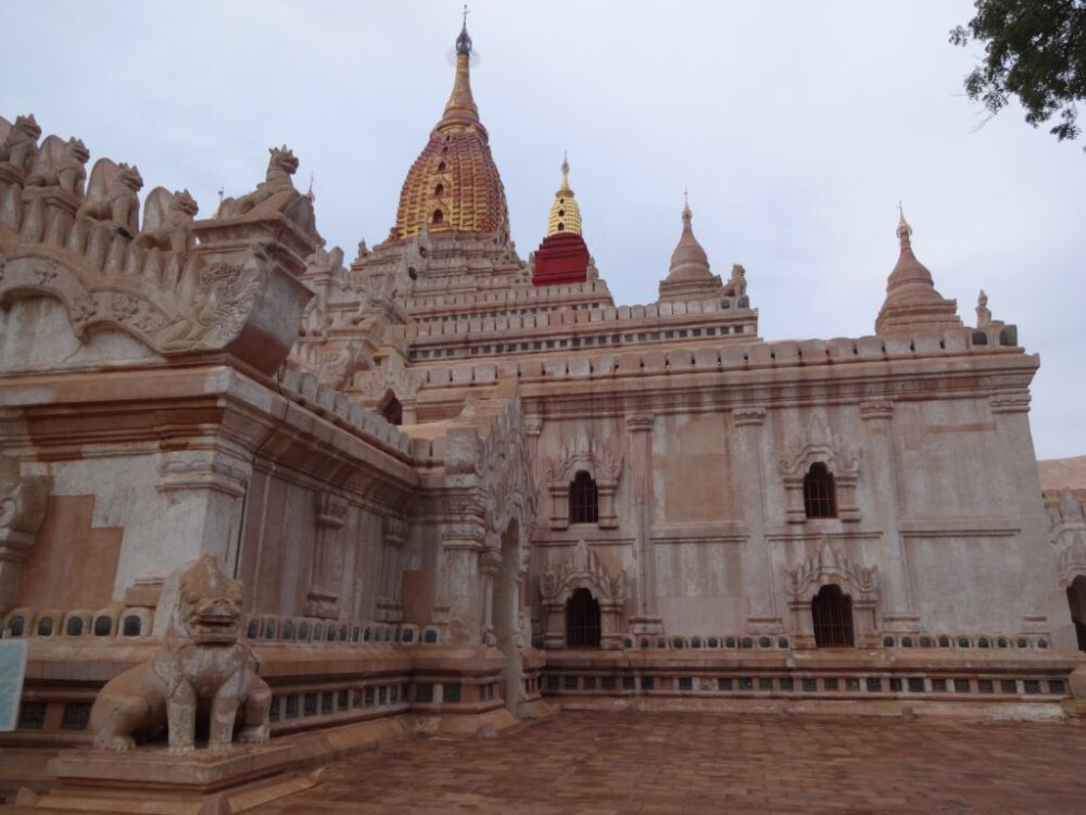 バガンの寺院