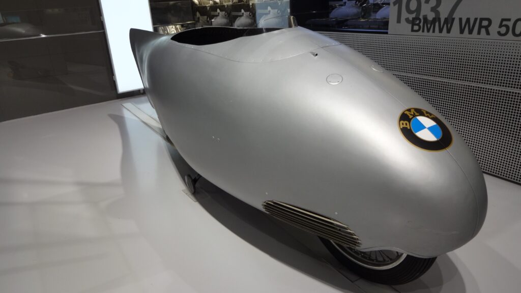 BMW最高速試験車