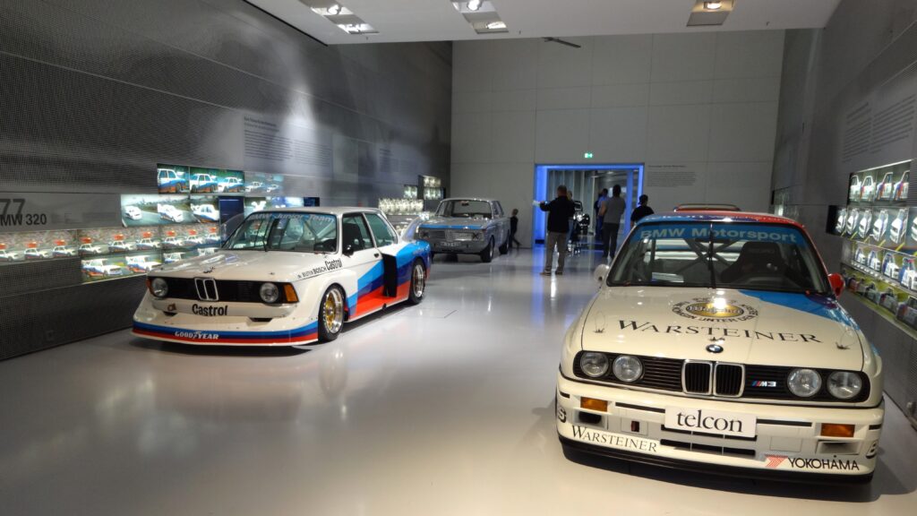 BMW博物館への行き方と所要時間の基本情報